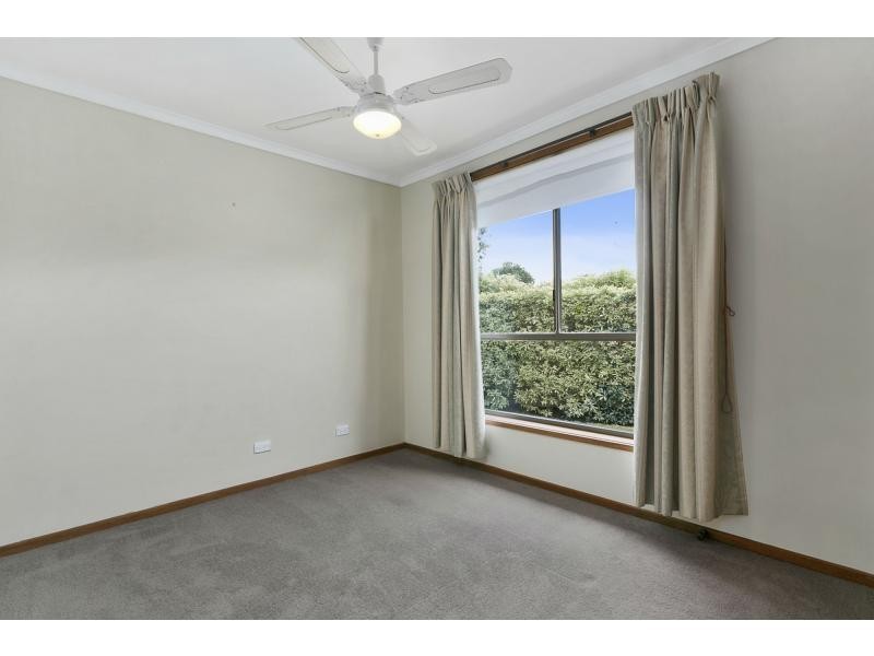 4 Harverson Drive, Rosebud VIC 3939