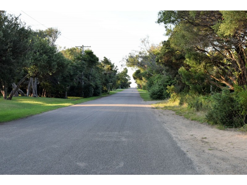 76 Adelaide Street, Blairgowrie VIC 3942