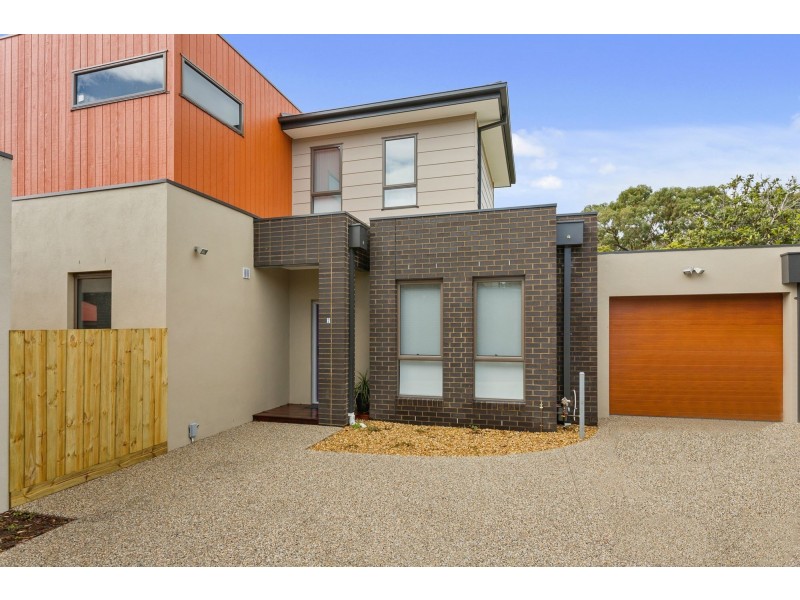 2/63 Old Cape Schanck Road, Rosebud VIC 3939