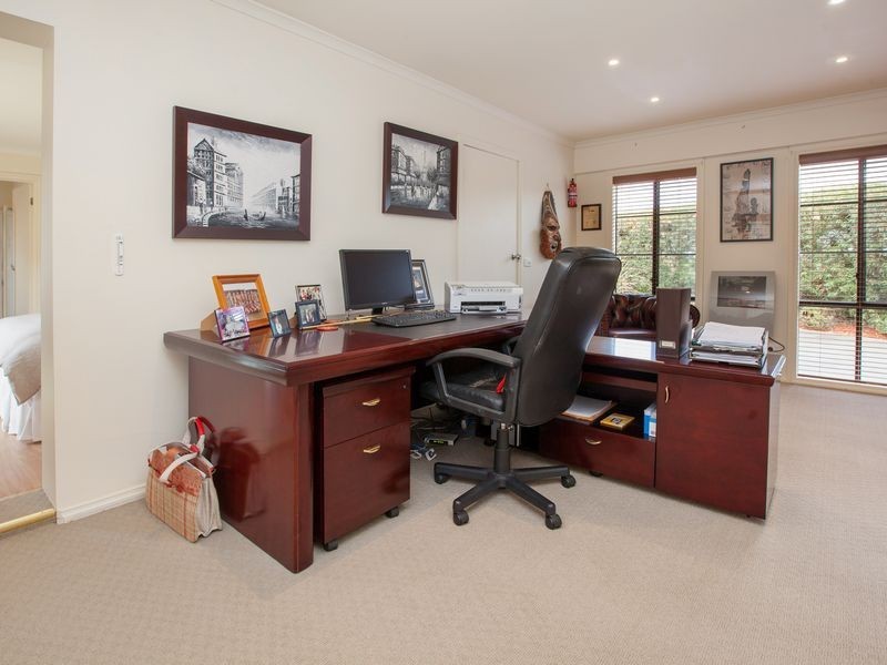 36 Sandpiper Court, Rosebud West VIC 3940