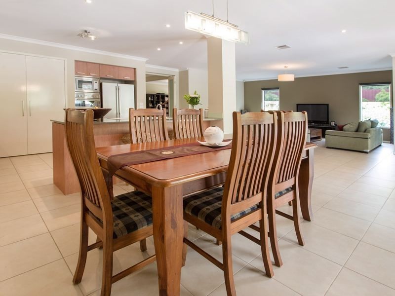 3 Peppermint Court, Rosebud VIC 3939