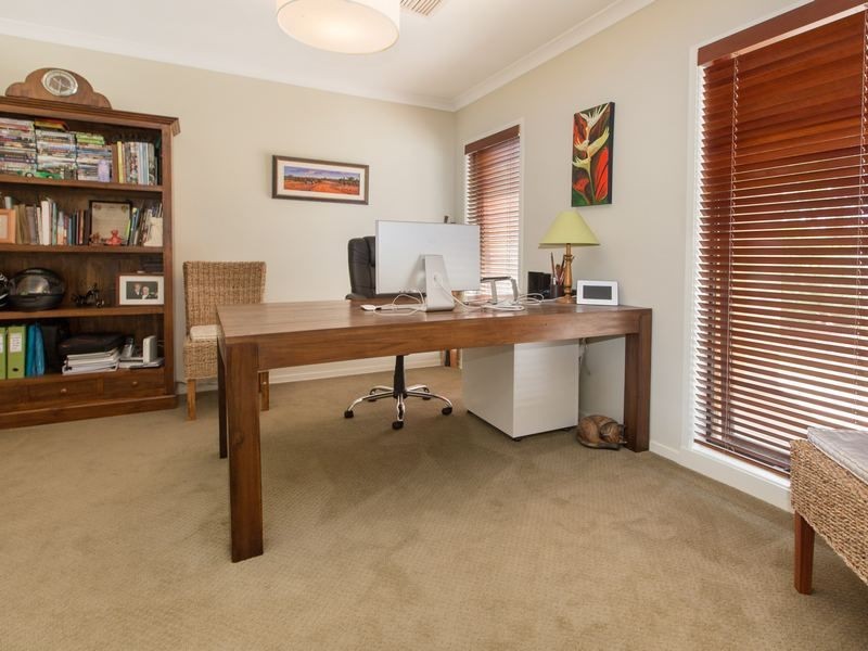 3 Peppermint Court, Rosebud VIC 3939