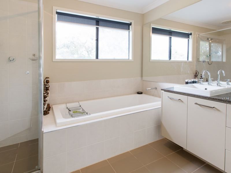 3 Peppermint Court, Rosebud VIC 3939