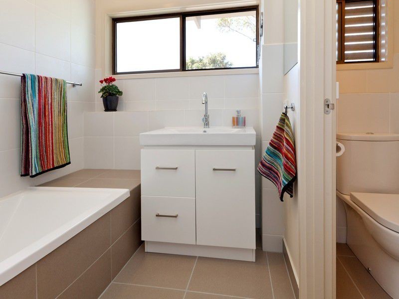 8 Riley Street, Mccrae VIC 3938