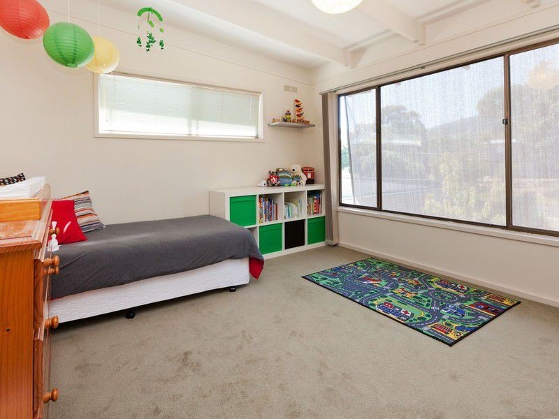 8 Riley Street, Mccrae VIC 3938