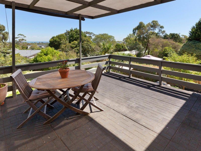 8 Riley Street, Mccrae VIC 3938