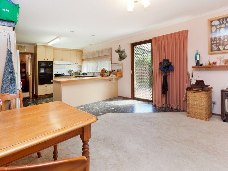 79 Hayes Avenue, Rosebud VIC 3939