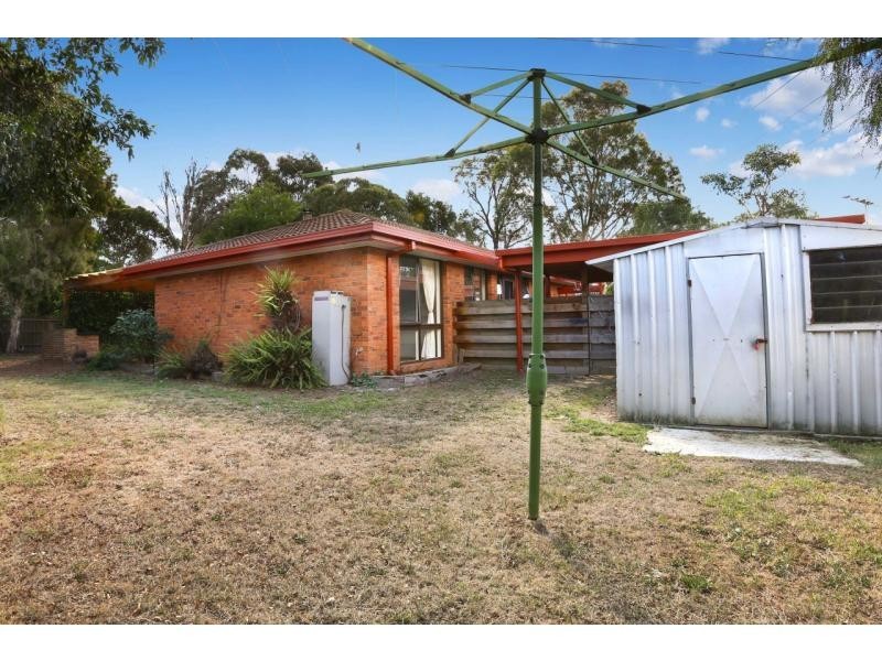 21 Deanswood Drive, Somerville VIC 3912