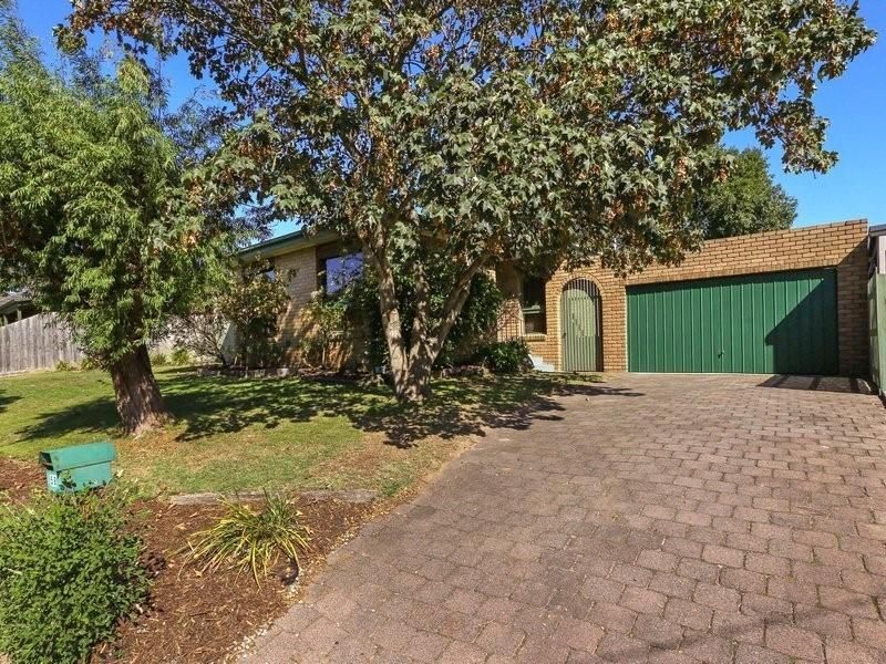 58 Pembroke Drive, Somerville VIC 3912