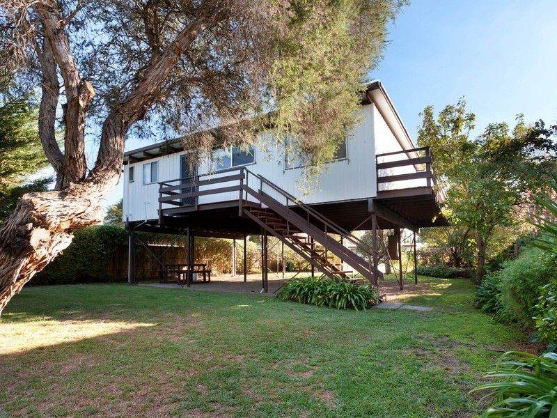 3 Doe Street, Rye VIC 3941