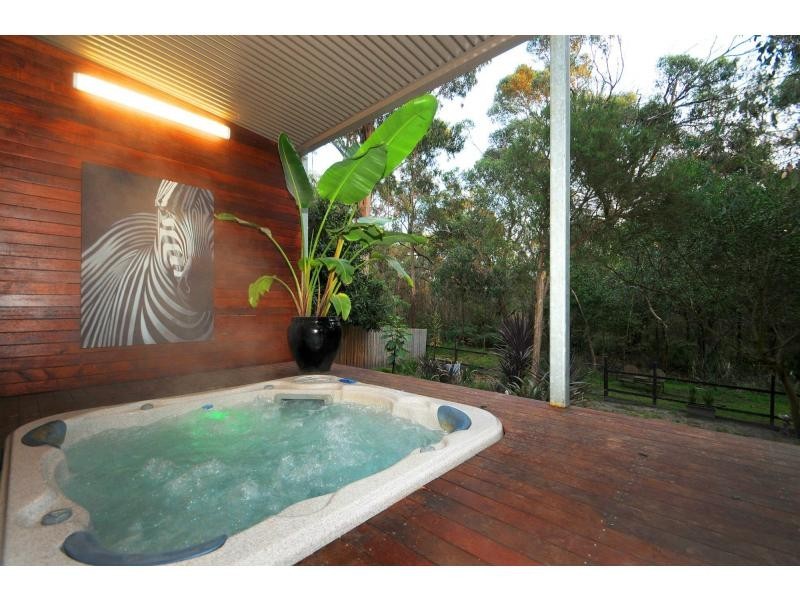 4 Seabrook Avenue, Rosebud VIC 3939