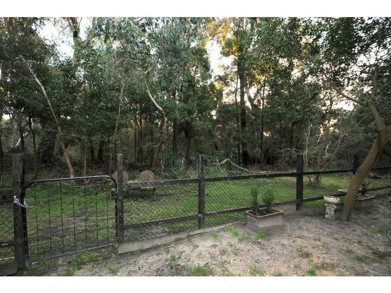 4 Seabrook Avenue, Rosebud VIC 3939