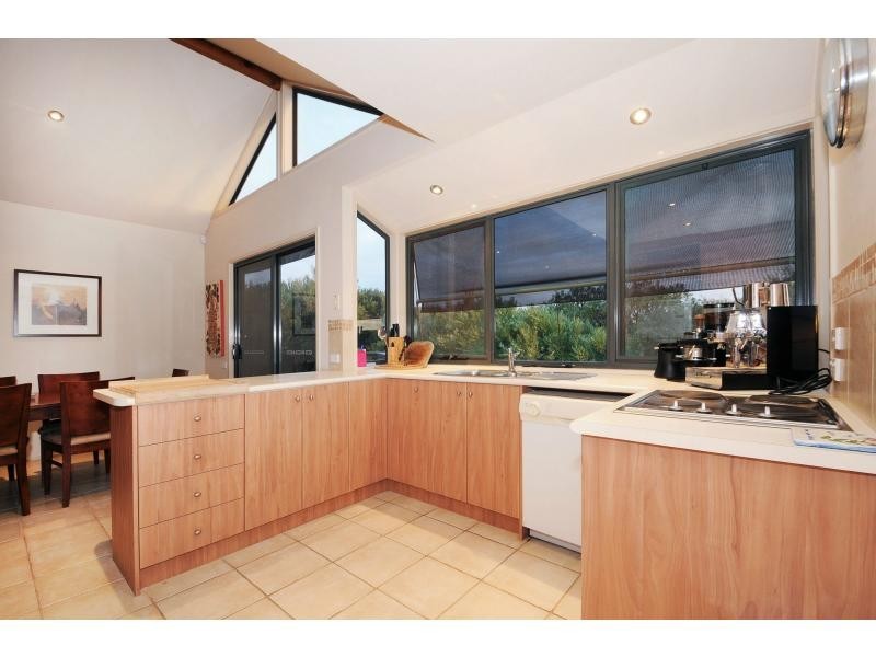 3 Daniella Court, St Andrews Beach VIC 3941