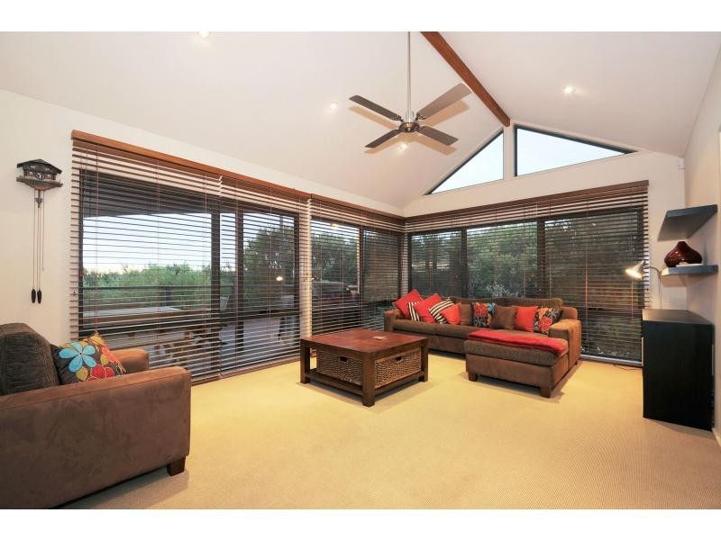 3 Daniella Court, St Andrews Beach VIC 3941