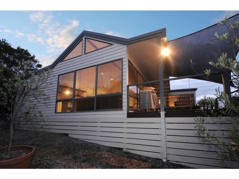3 Daniella Court, St Andrews Beach VIC 3941
