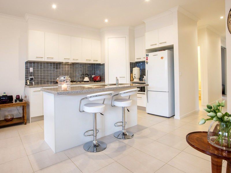 13, 27 Green Island Avenue, Mount Martha VIC 3934