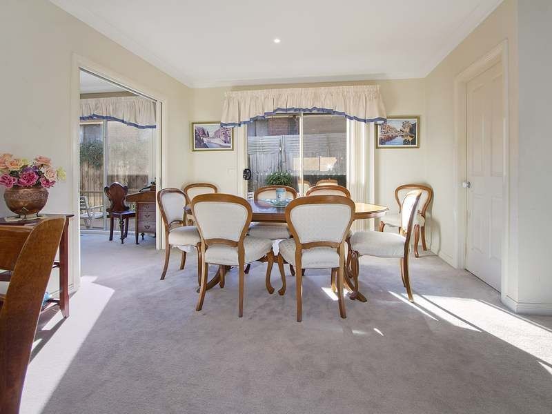 3,86 First Avenue, Rosebud VIC 3939