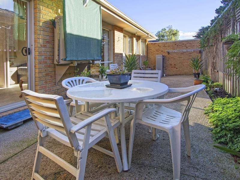 3,86 First Avenue, Rosebud VIC 3939