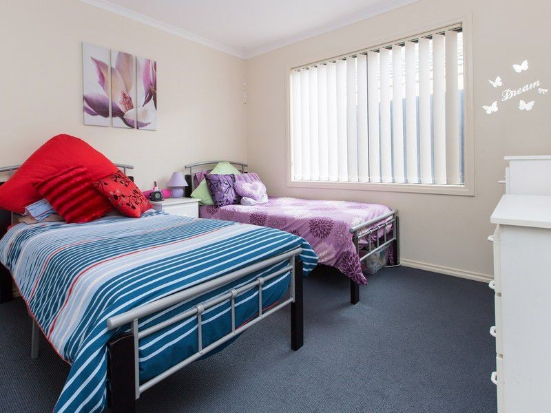 38 Samantha Drive, Mornington VIC 3931