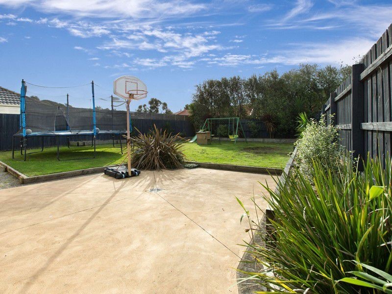 38 Samantha Drive, Mornington VIC 3931