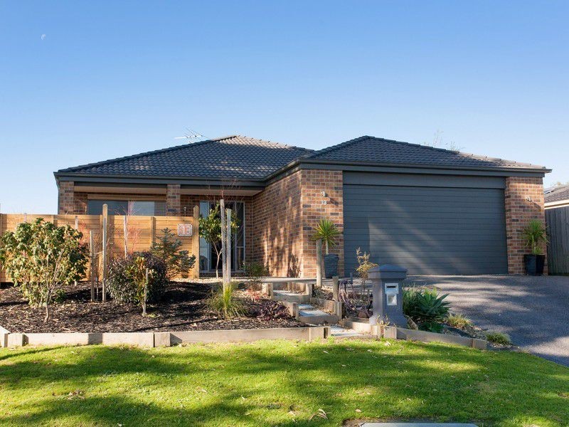 13 Josie Place, Rosebud VIC 3939