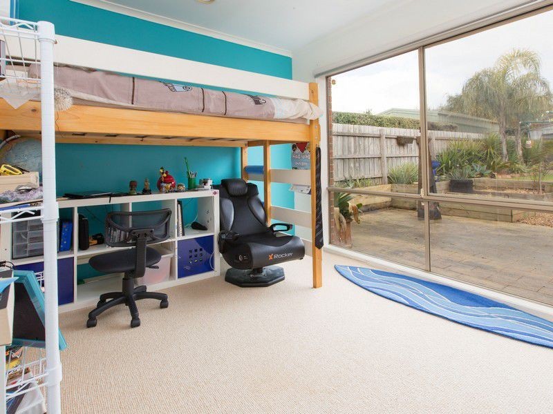 13 Noah Close, Mornington VIC 3931