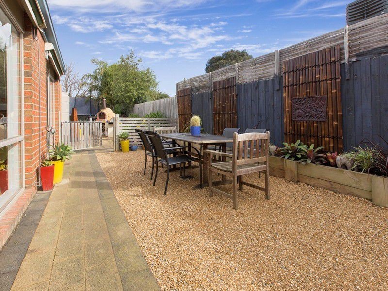 13 Noah Close, Mornington VIC 3931