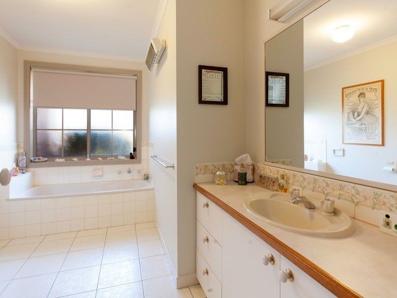 18C Barker Street, Flinders VIC 3929