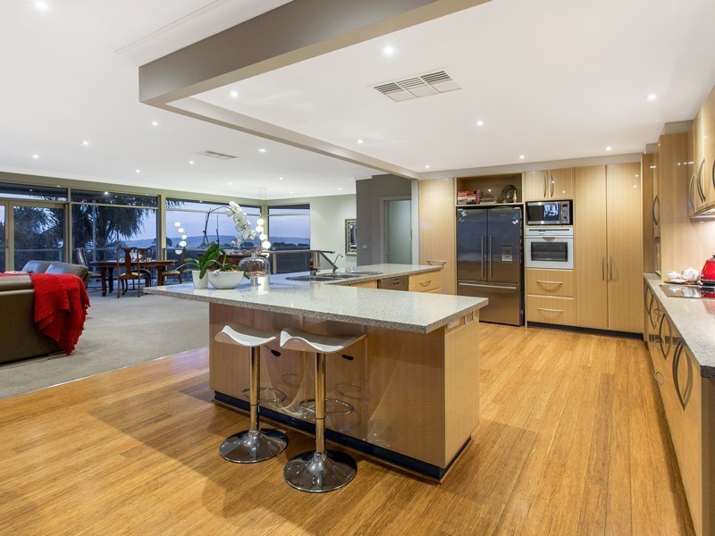 17 Jackson Way, Dromana VIC 3936