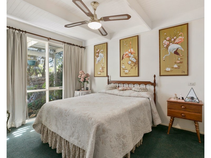 16 Wakool Ave, Rosebud VIC 3939