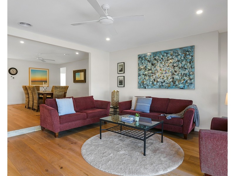 15 Golf Pde, Rye VIC 3941