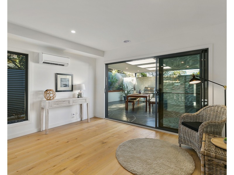 15 Golf Pde, Rye VIC 3941