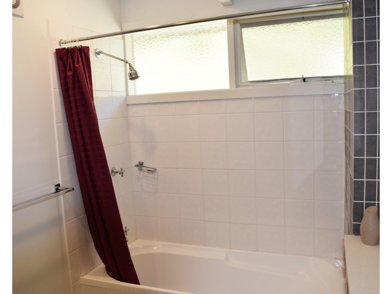 31 Locksley Rd, Rye VIC 3941