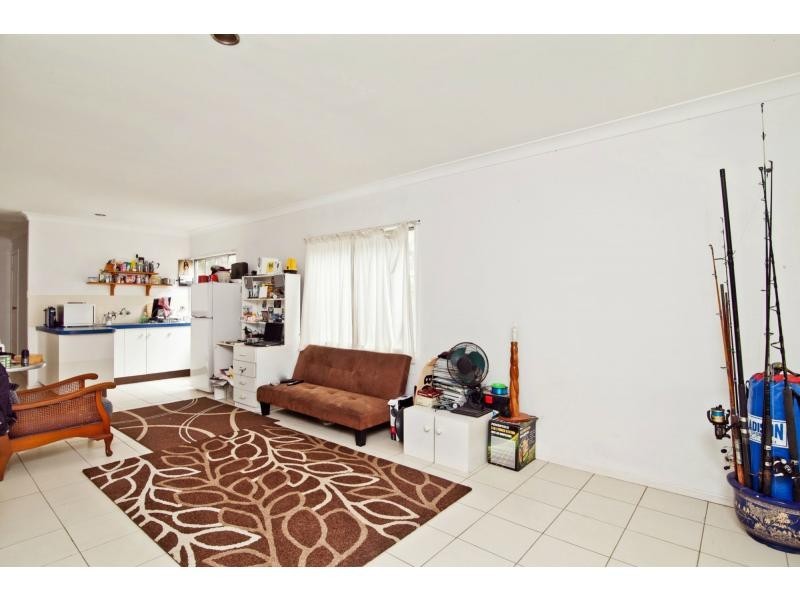 6 Sapphire Crescent, Sapphire Beach NSW 2450
