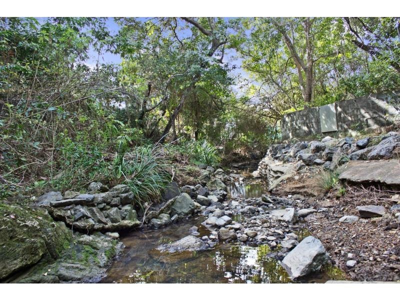 6 Sapphire Crescent, Sapphire Beach NSW 2450