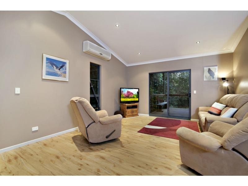 221 Braford Drive, Bonville NSW 2441