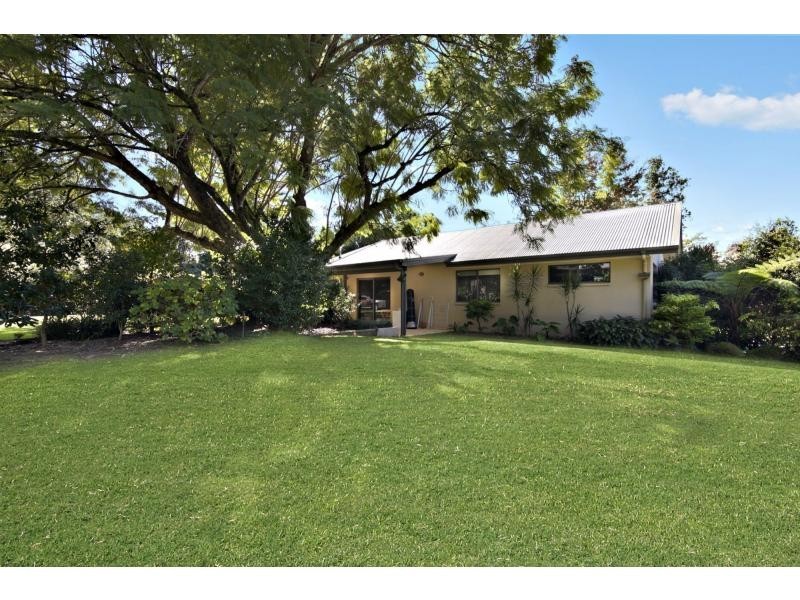 221 Braford Drive, Bonville NSW 2441