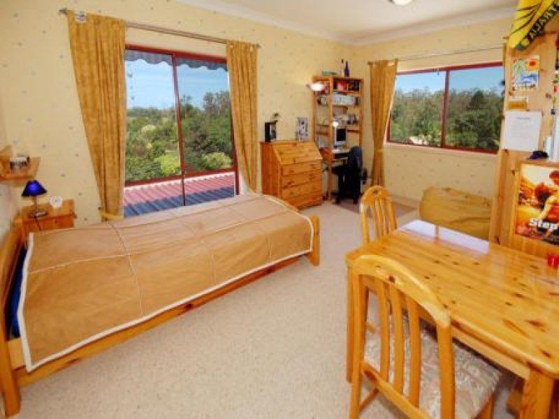 17 Gresham Drive, Woolgoolga NSW 2456