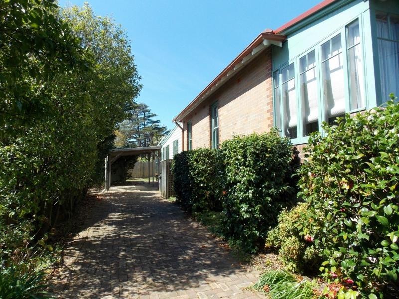 15 Gilroy Road, Turramurra NSW 2074