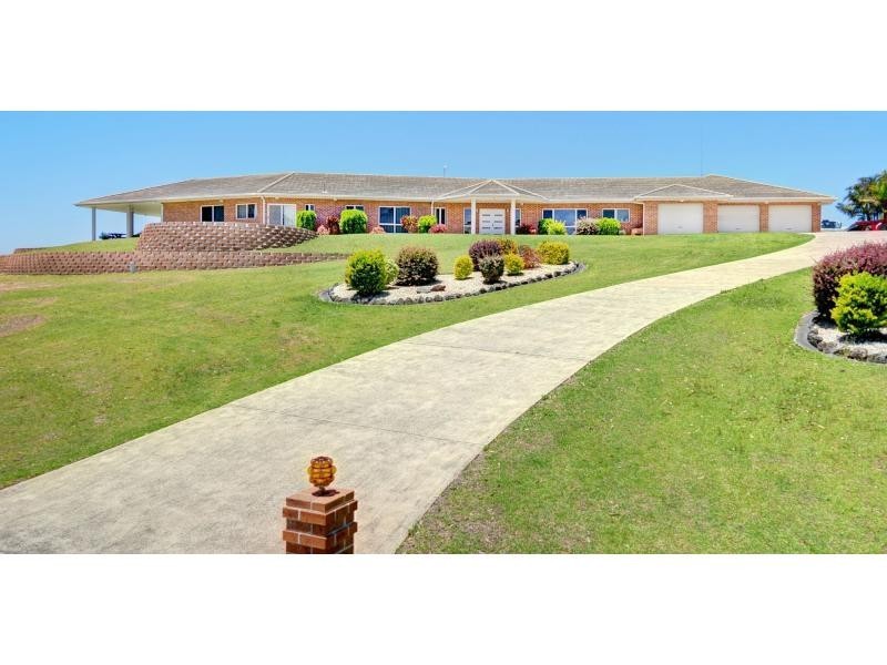 5 Emerald Heights Drive, Emerald Beach NSW 2456