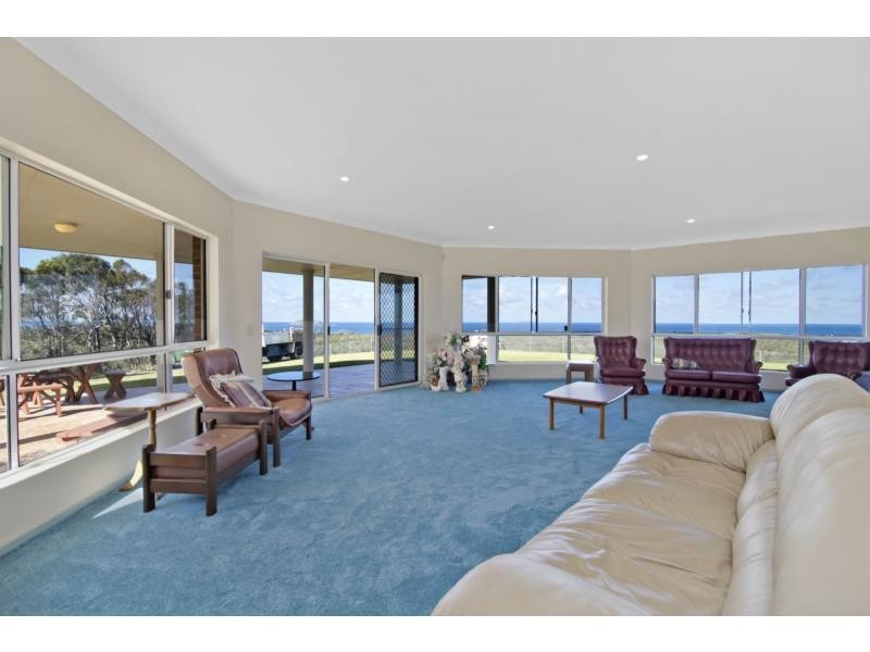 5 Emerald Heights Drive, Emerald Beach NSW 2456