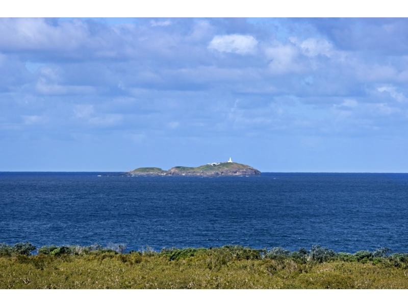 5 Emerald Heights Drive, Emerald Beach NSW 2456