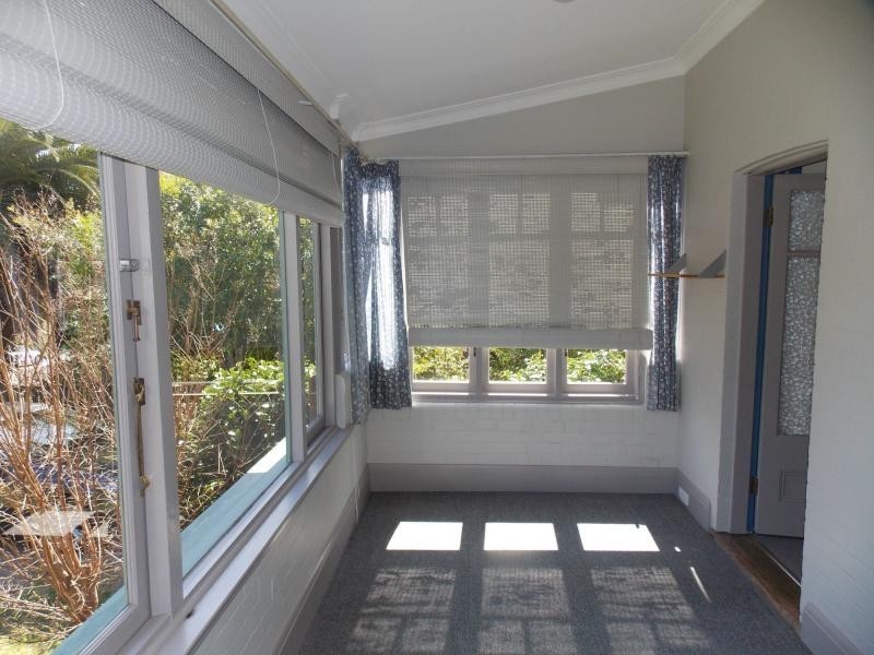 15 Gilroy Road, Turramurra NSW 2074