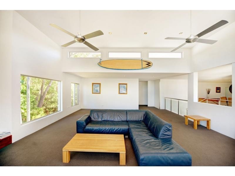 27 Elouera Drive, Sapphire Beach NSW 2450