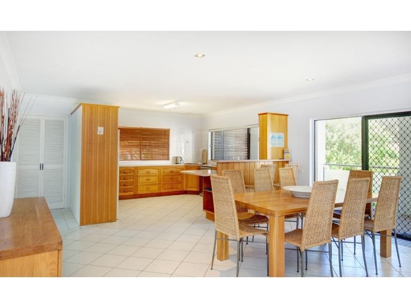 27 Elouera Drive, Sapphire Beach NSW 2450