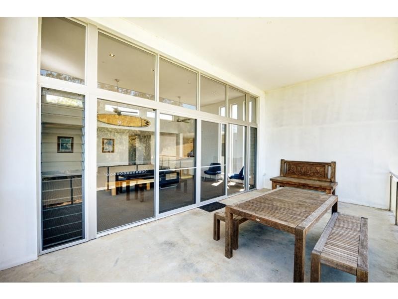 27 Elouera Drive, Sapphire Beach NSW 2450
