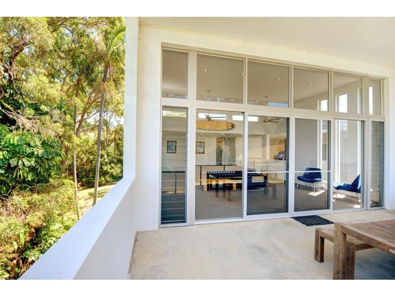 27 Elouera Drive, Sapphire Beach NSW 2450
