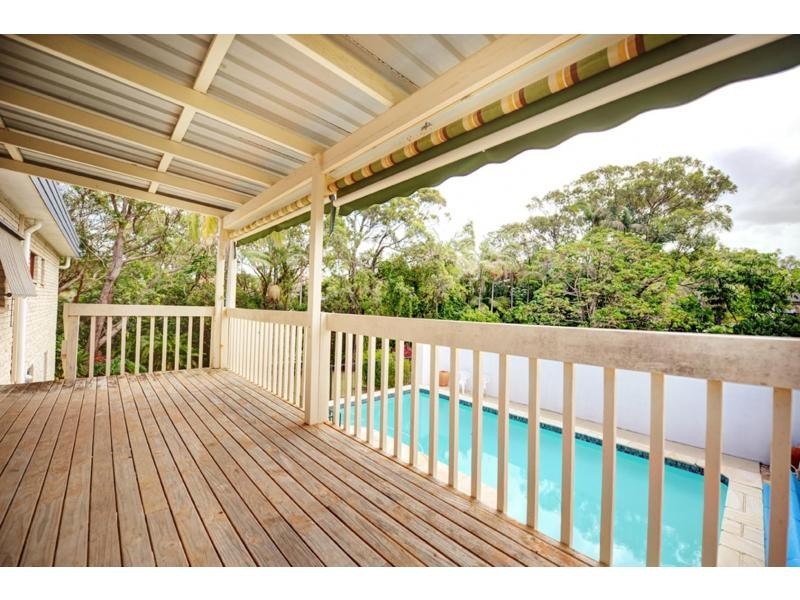 27 Elouera Drive, Sapphire Beach NSW 2450