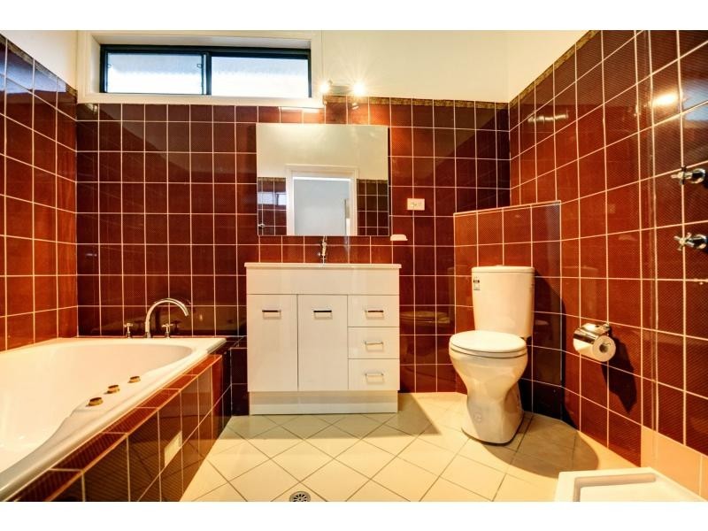 5 Tom Albert Place, Sawtell NSW 2452
