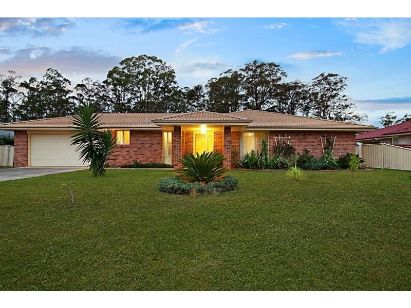 2 Lilli Court, Glenreagh NSW 2450